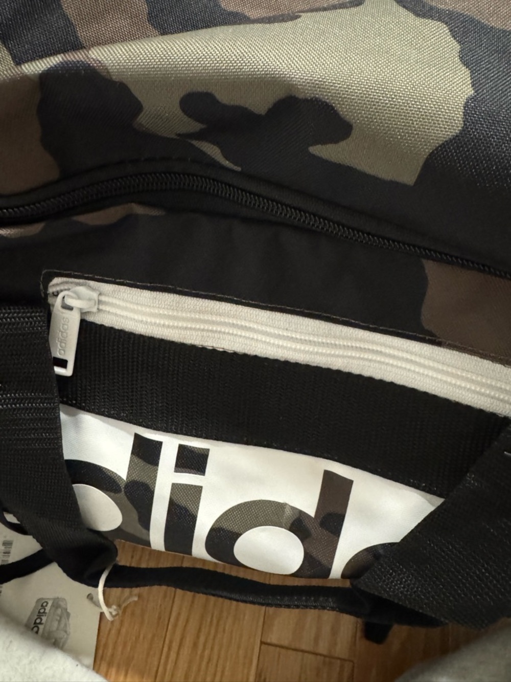 Adidas Unisex Court Lite Duffel Bag - Picture 5 of 5